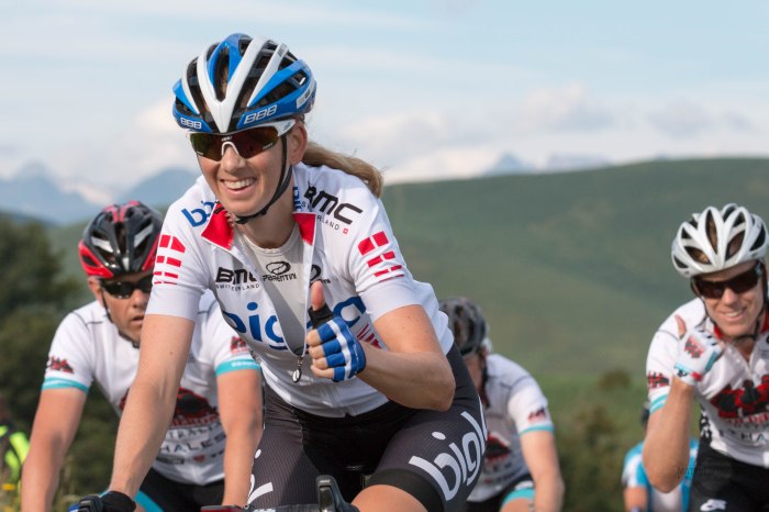 .:Jo doing it easy:. Photo courtesy of Mark Howard